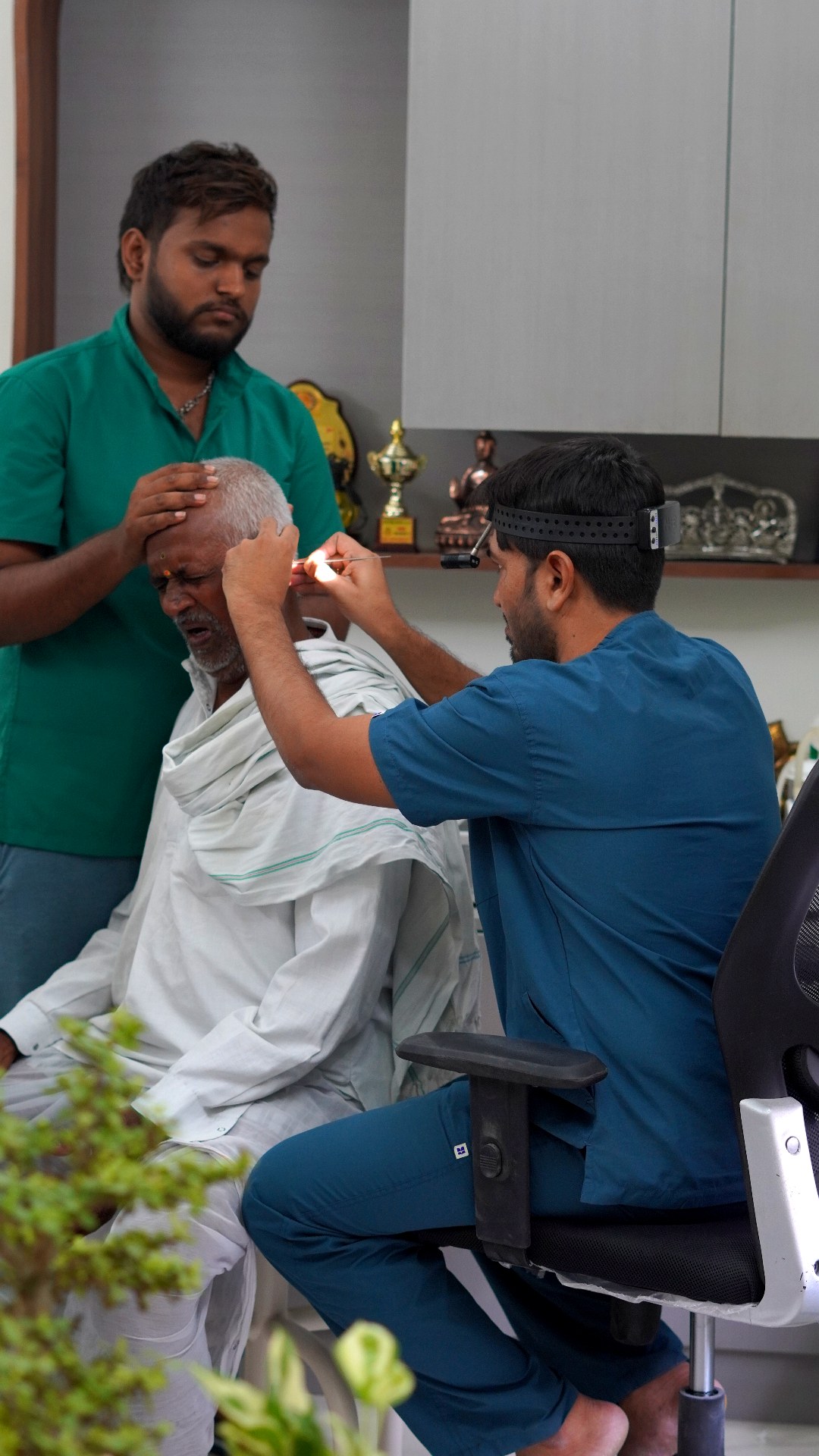 Dr. P. Suresh Kumar — ENT, Head & Neck Surgeon (photo 2)
